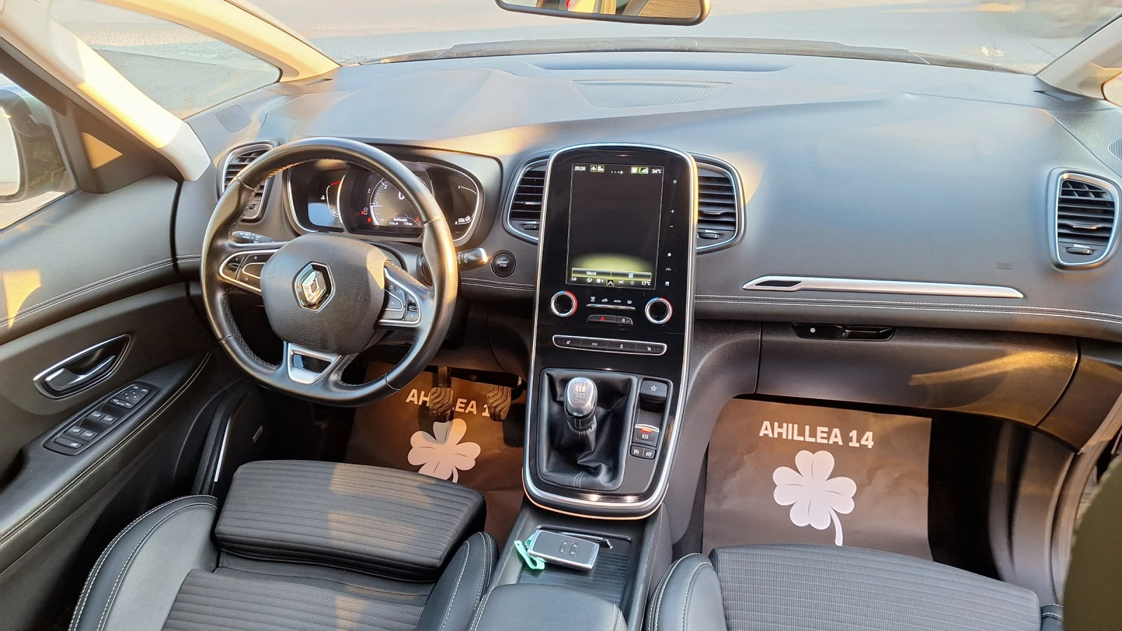 Renault Grand scenic 1.8 Bose Full Led  | Mobile.bg — изображение 14