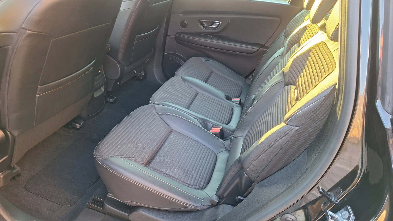 Renault Grand scenic 1.8 Bose Full Led  | Mobile.bg — изображение 13