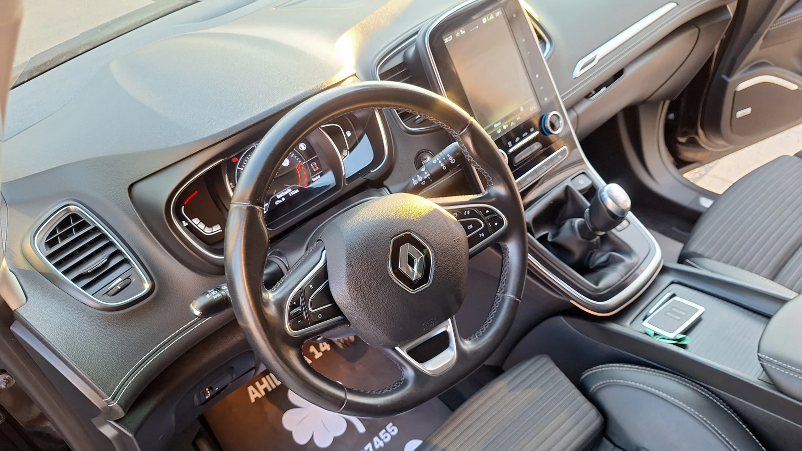 Renault Grand scenic 1.8 Bose Full Led  | Mobile.bg — изображение 15