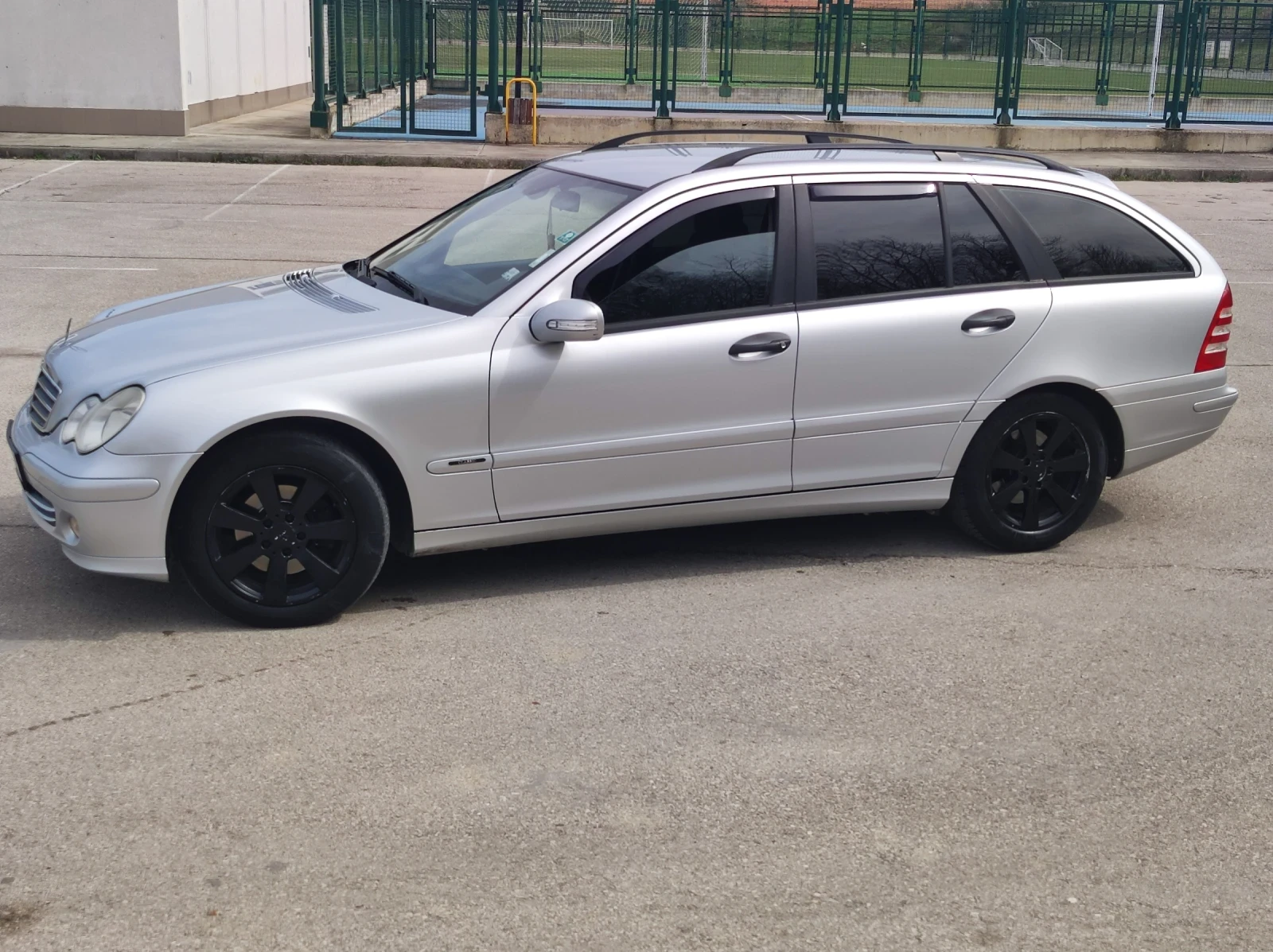 Mercedes-Benz C 220  - изображение 2