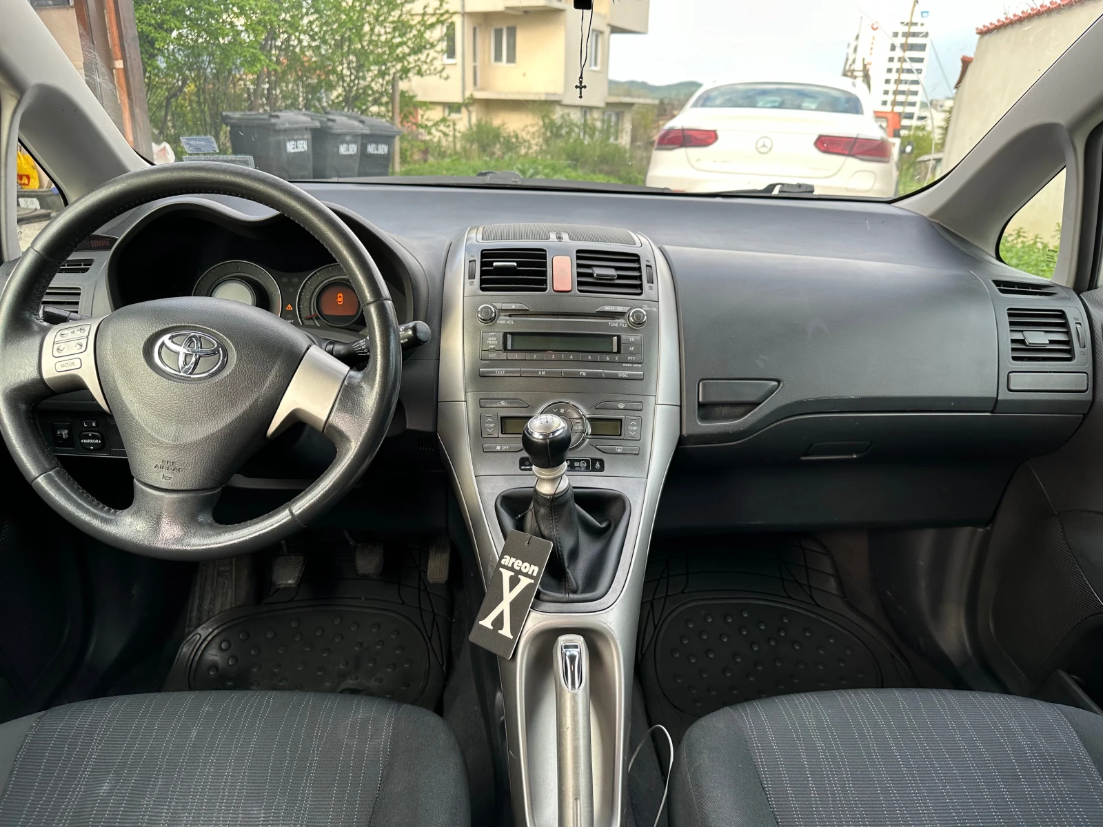 Toyota Auris 2.0 D4D, 6 скорости! - изображение 10