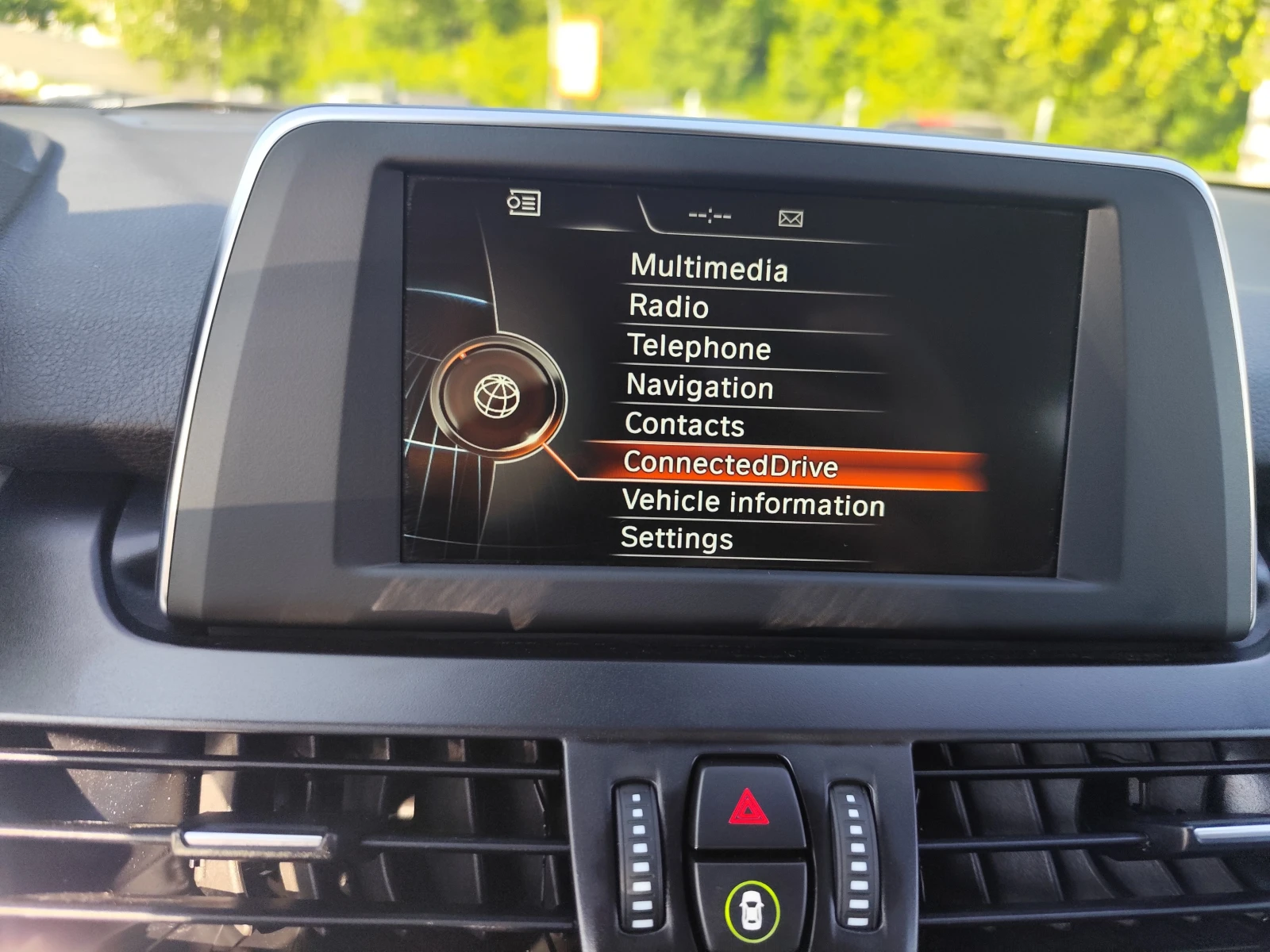 BMW 2 Active Tourer 216D* LUXURY* АВТОМАТИК* LED/XENON* КОЖА* ЕURO6B*  - изображение 8