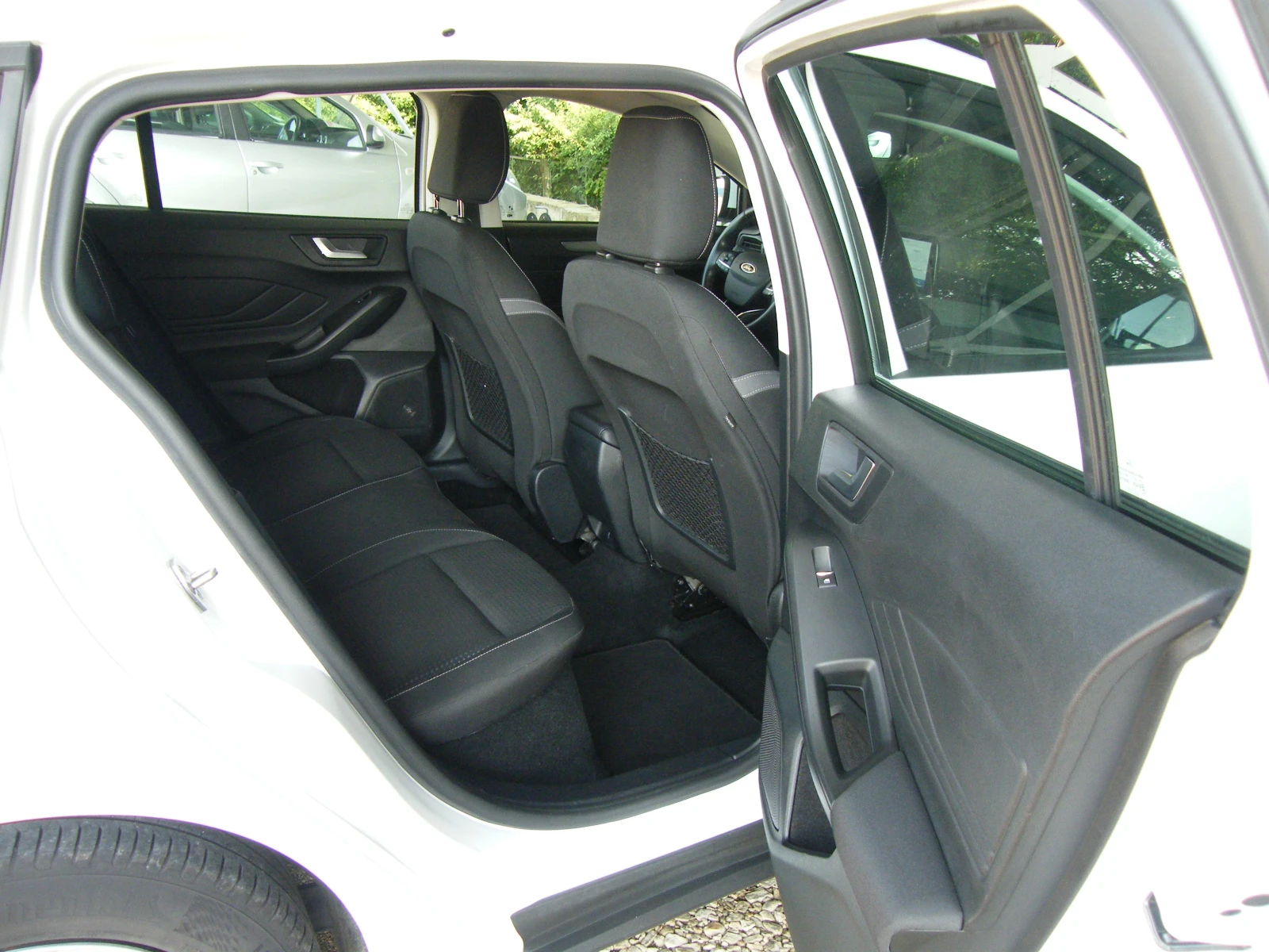 Ford Focus 1.5 TDCI | Mobile.bg   12