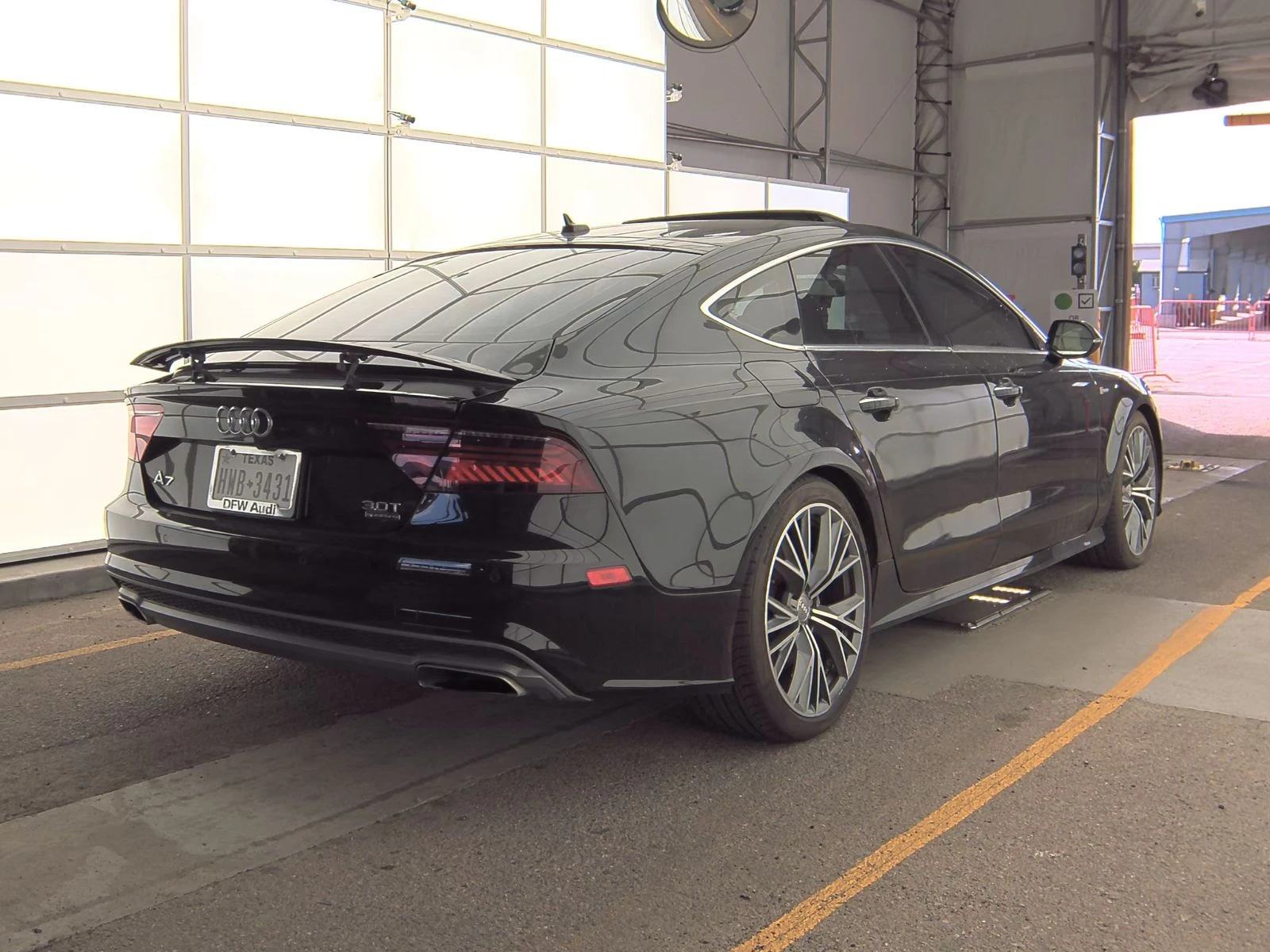 Audi A7 3.0T* PREMIUM* PLUS* MATRIX* ДИСТРОНИК* КАМЕРА* BO - изображение 2