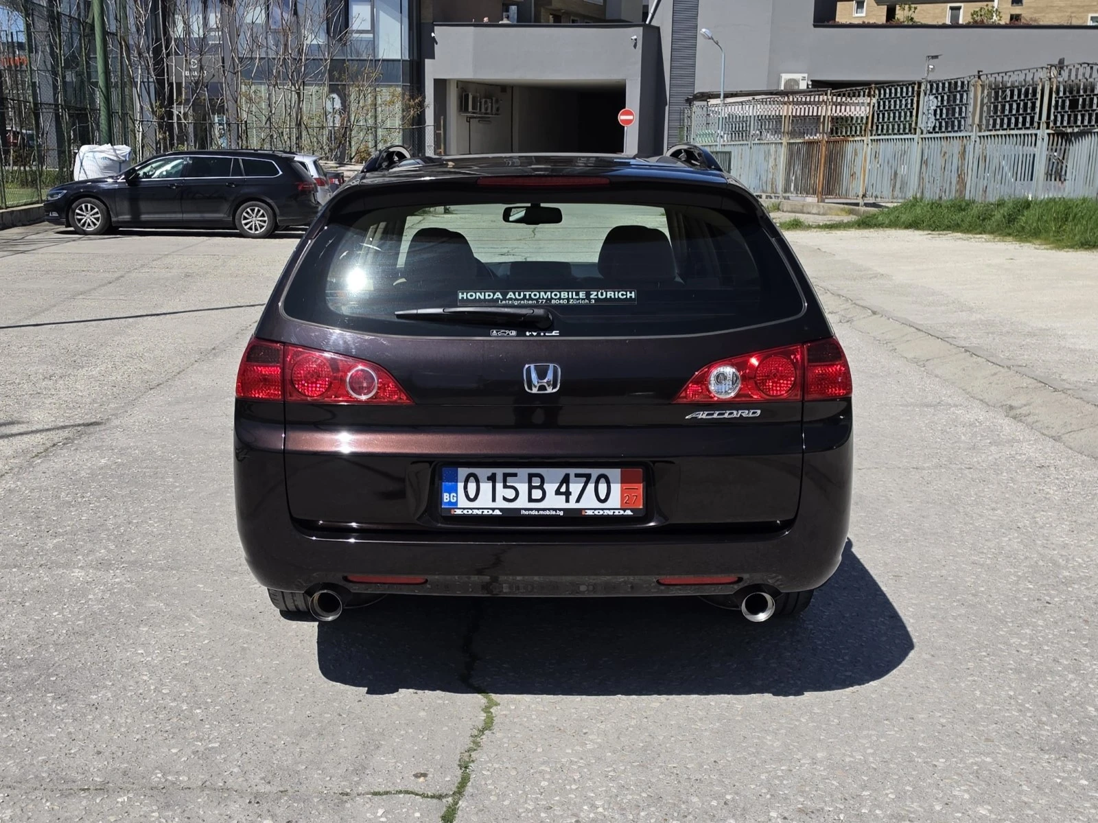 Honda Accord 2.4i-VTEC Пълна серв. история само в ХОНДА Цюрих, снимка 6 - Автомобили и джипове - 52490284