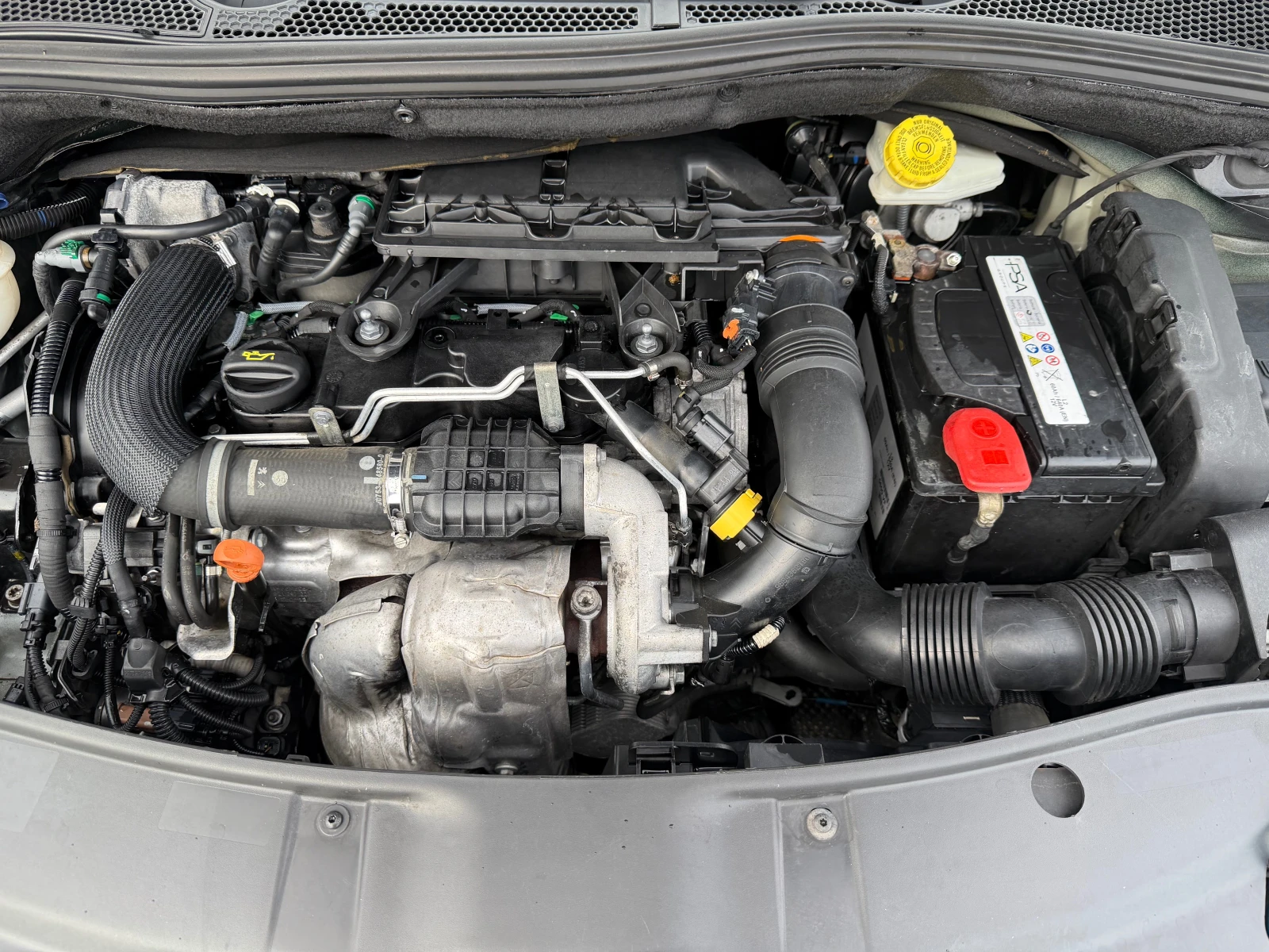 Peugeot 2008 1.4 HDi/68p.s.Navi!!! | Mobile.bg � ����������� 15