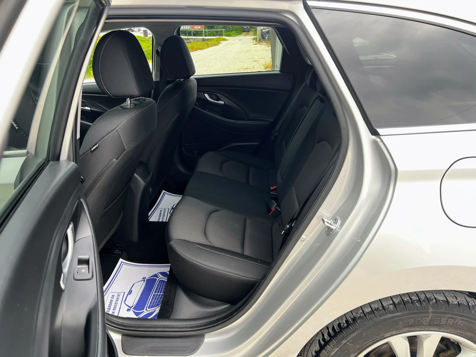 Hyundai I30 1.4T 140PS. 177000KM/NAVI/CAMERA, снимка 13 - Автомобили и джипове - 54358395