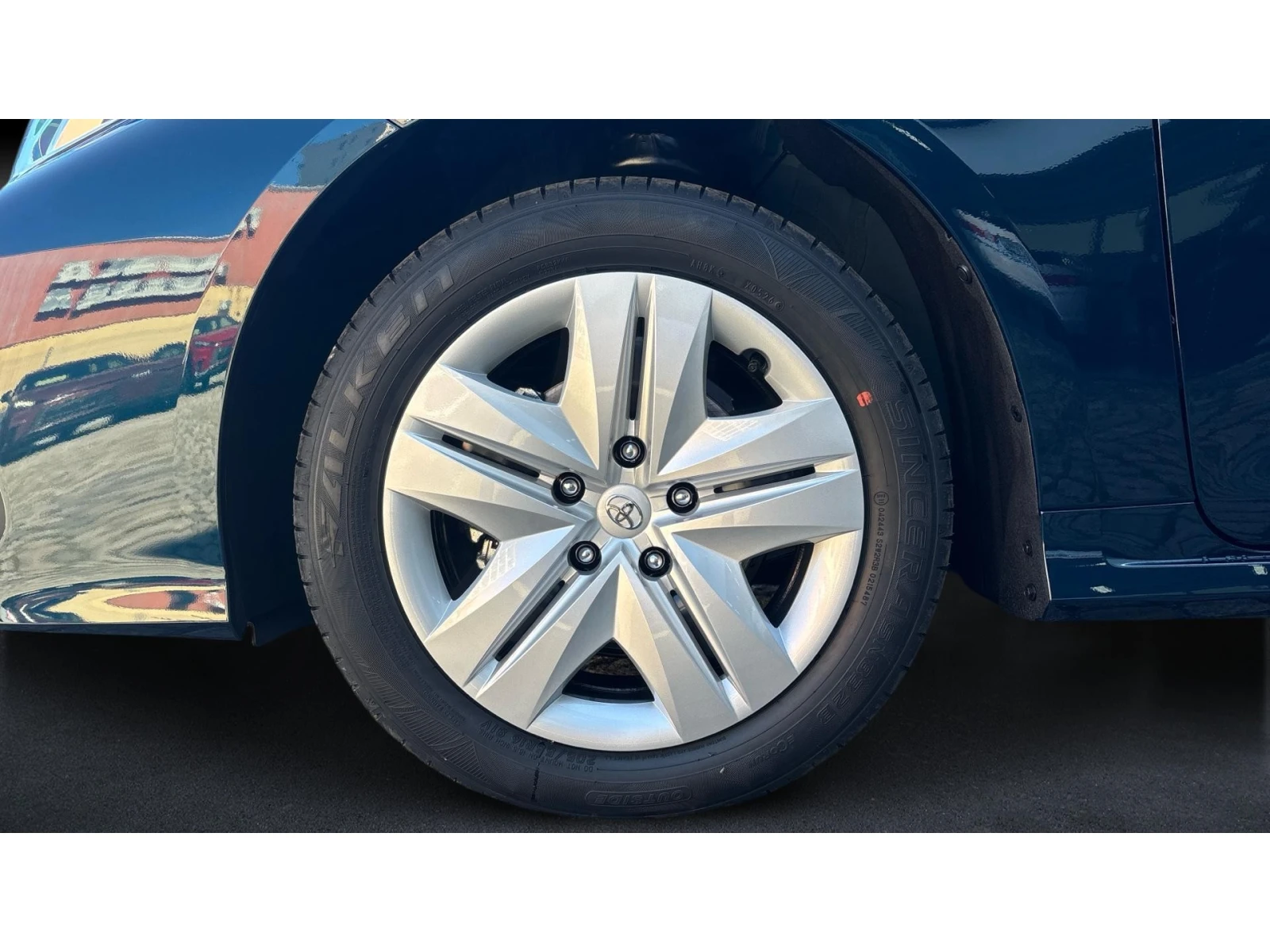 Toyota Corolla 1.5 6MT COMFORT, Месечна вноска от 115  , снимка 16 - Автомобили и джипове - 54503438