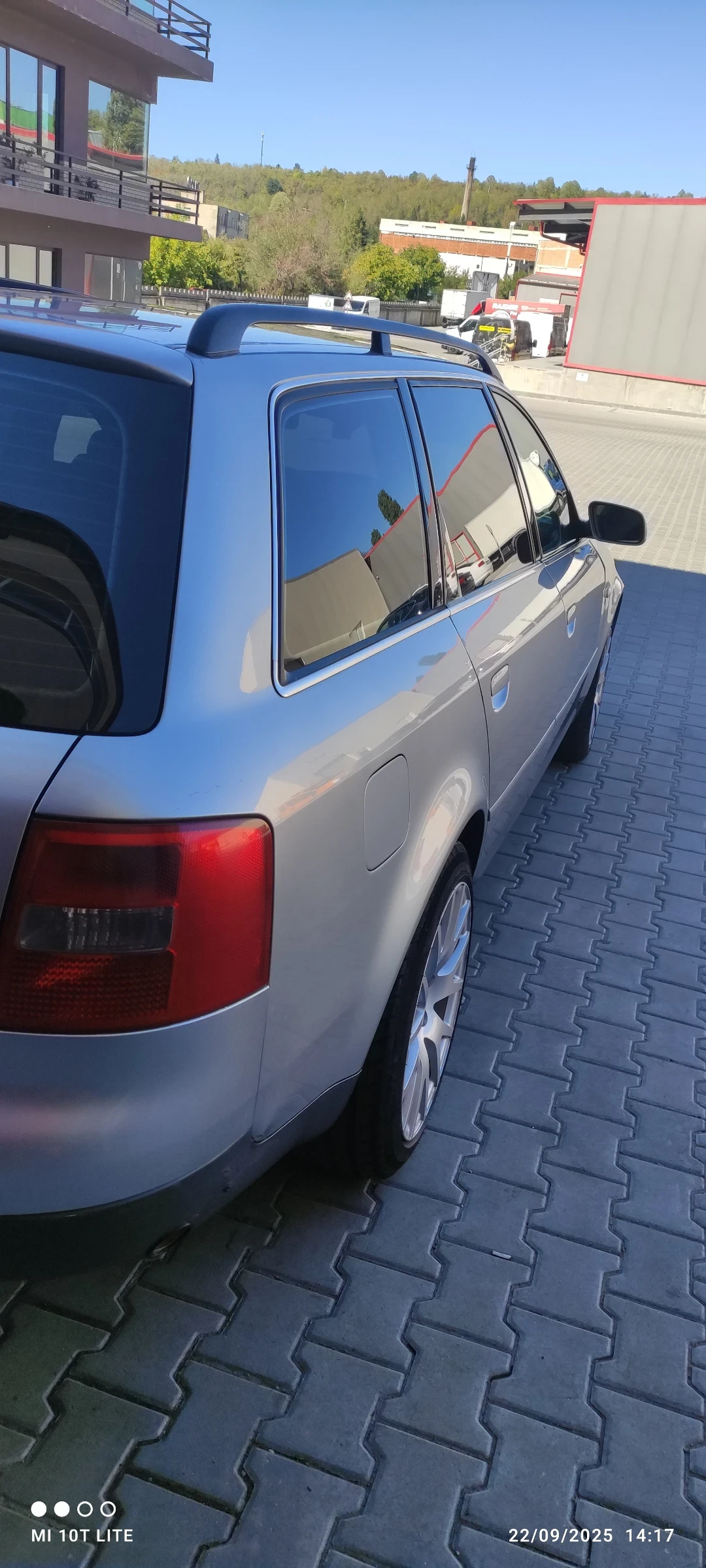 Audi A6 1.8t, снимка 3 - Автомобили и джипове - 54528723