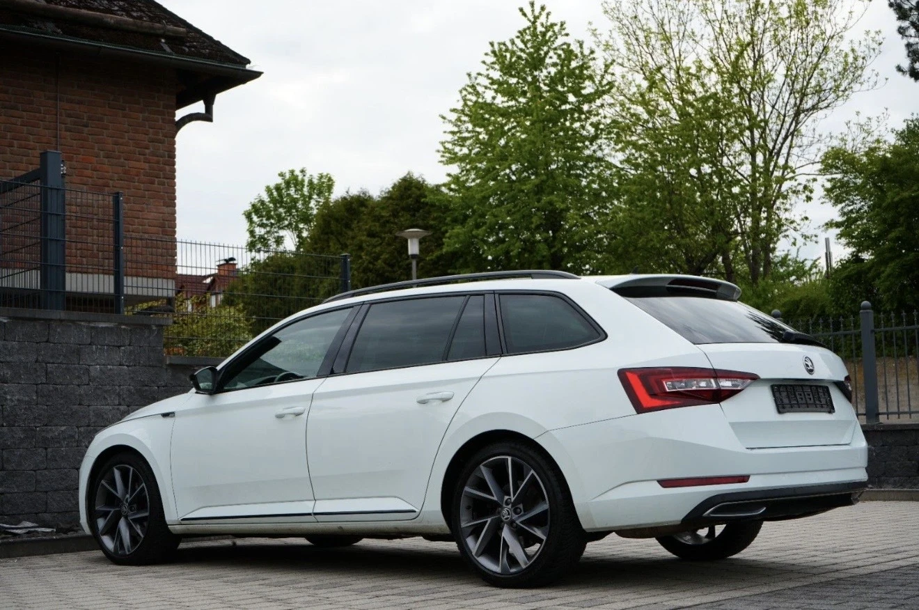 Skoda Superb 2.0TDI* 190* SPORTLINE* DSG* 4X4* , снимка 7 - Автомобили и джипове - 54530743