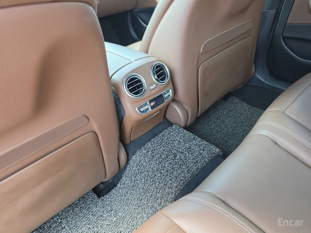 Mercedes-Benz E 350 4MATIC* ПОДГРЕВ* ОБДУХВАНЕ* ХЕДЪП* 360КАМЕРА* , снимка 15 - Автомобили и джипове - 54916120