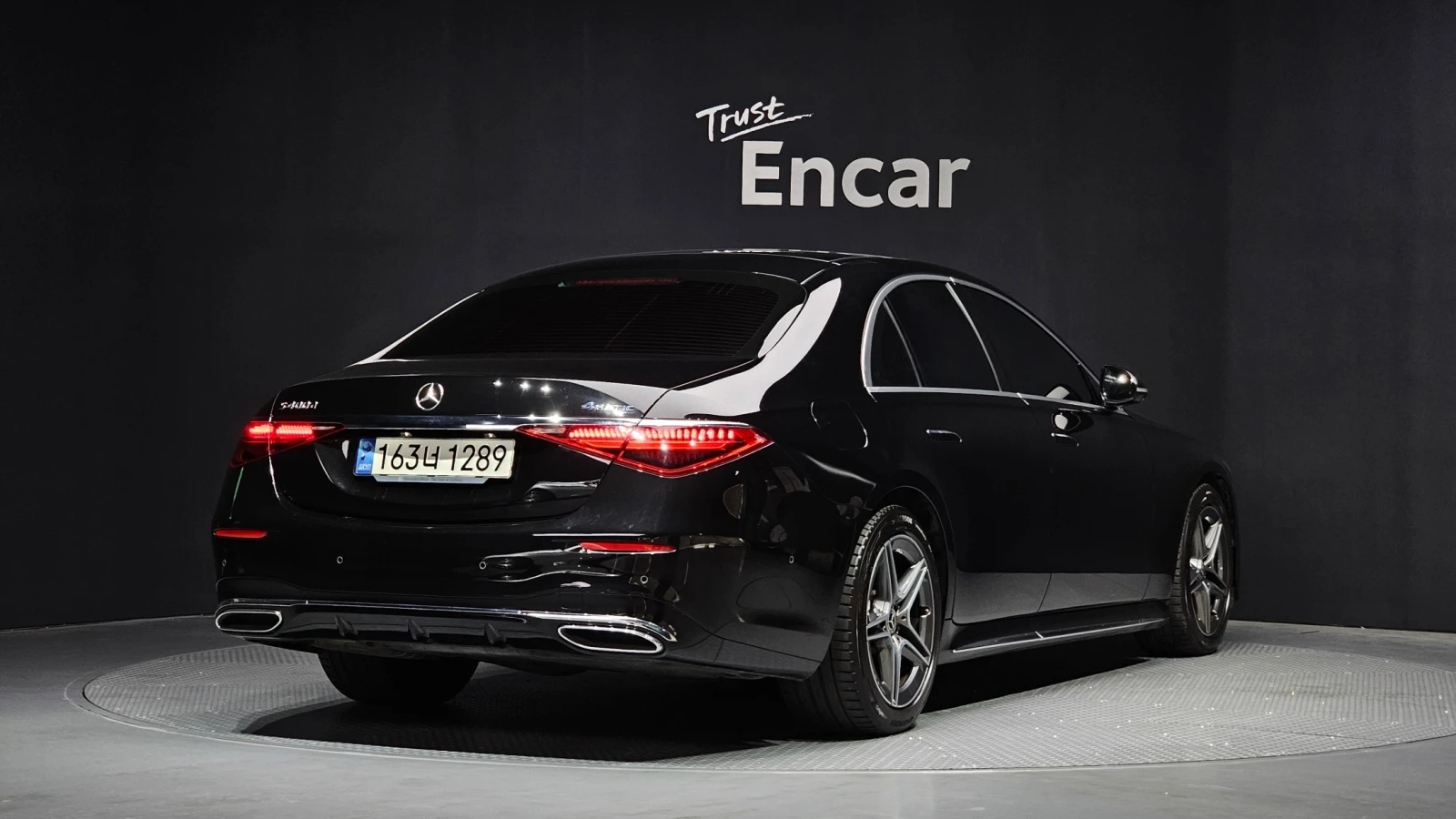 Mercedes-Benz S 400 | АВТОФИНАНСИРАНЕ | ФИКСИРАНА ЦЕНА ДО БЪЛГАРИЯ, снимка 3 - Автомобили и джипове - 55243916
