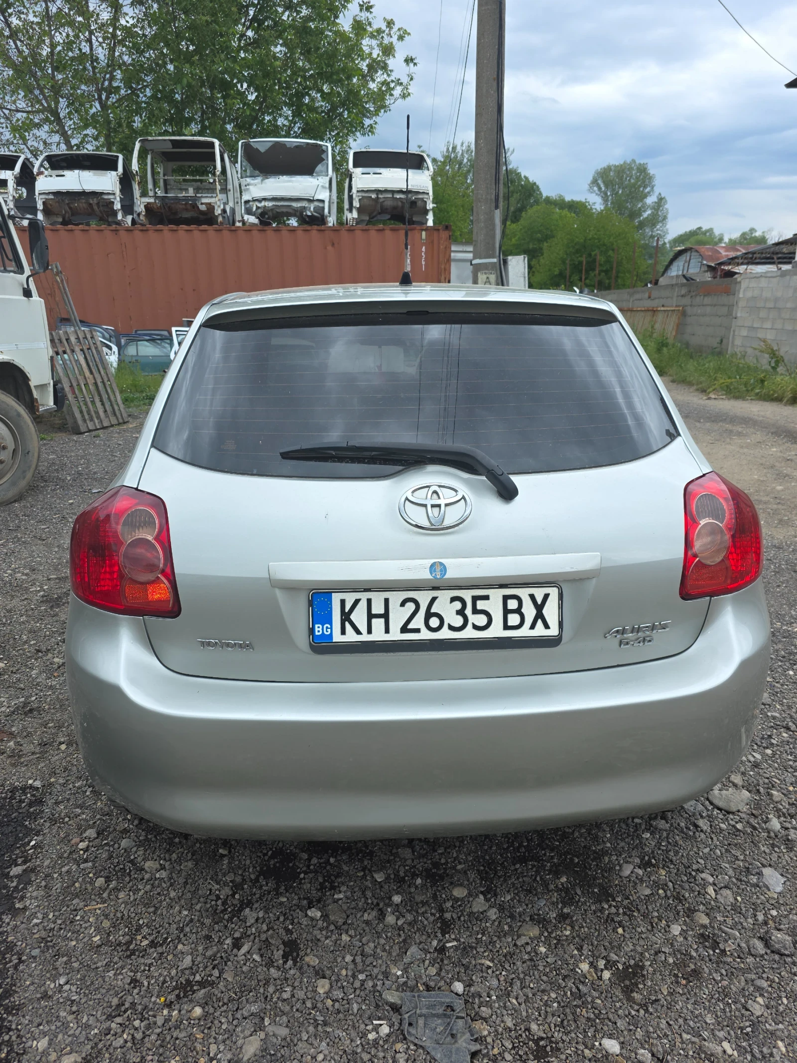 Toyota Auris, снимка 3 - Автомобили и джипове - 55657021