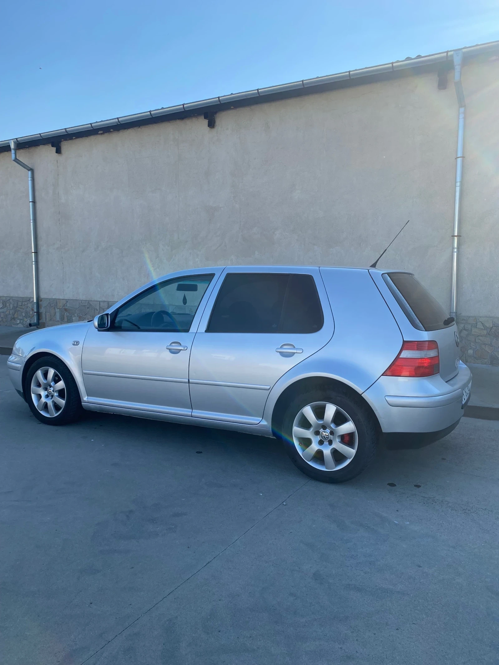 VW Golf 1.6, снимка 5 - Автомобили и джипове - 55450521