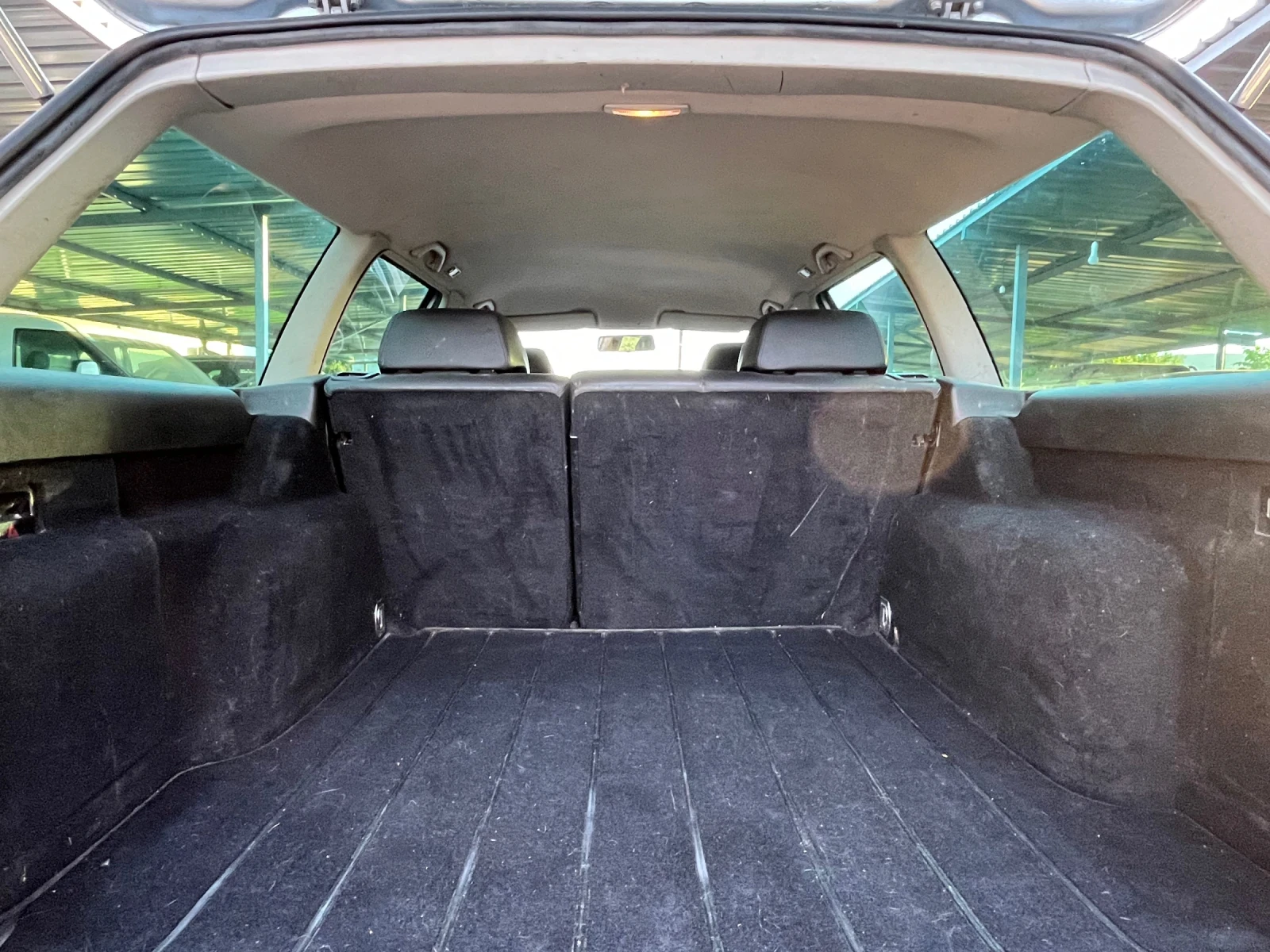 VW Passat 1.9TDI 101hp, снимка 13 - Автомобили и джипове - 56362520