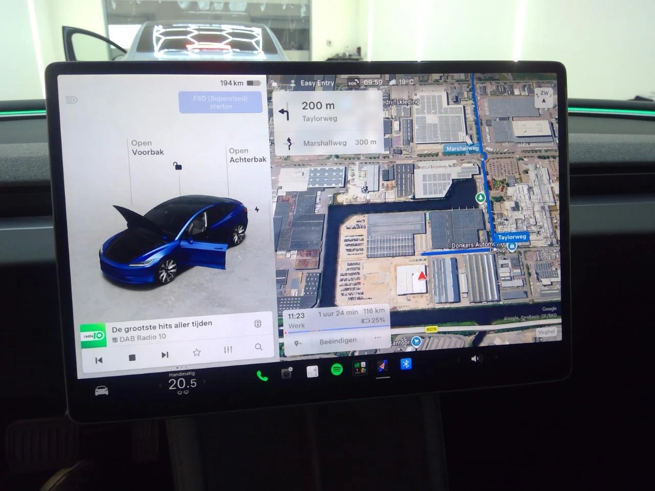 Tesla Model 3 Standart Range Leather LED Navi Camera Pano 93.2%, снимка 12 - Автомобили и джипове - 56651859