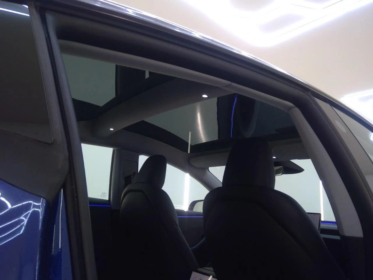 Tesla Model 3 Standart Range Leather LED Navi Camera Pano 93.2%, снимка 15 - Автомобили и джипове - 56651859