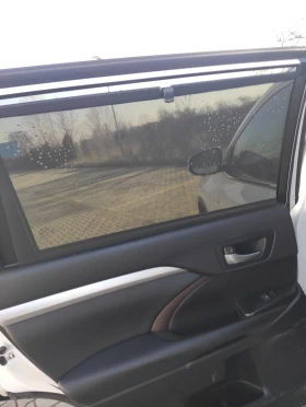 Toyota Highlander XLE / Хибрид / 7+ 1 / Активен дистроник , снимка 12