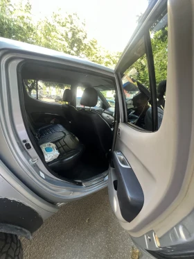 Mitsubishi L200 2.5 178кс автомат, снимка 4