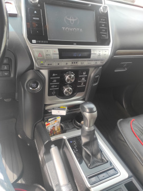Toyota Land cruiser Luxury Premium, снимка 4