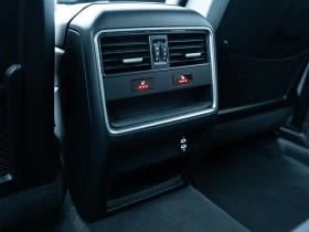 Porsche Cayenne - 71500 € / 139841.85 лв. - 97582685 16