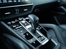 Porsche Cayenne - 71500 € / 139841.85 лв. - 97582685 12