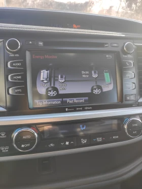 Toyota Highlander XLE / Хибрид / 7+ 1 / Активен дистроник  - 27490 € / 53765.77 лв. - 46885695 9