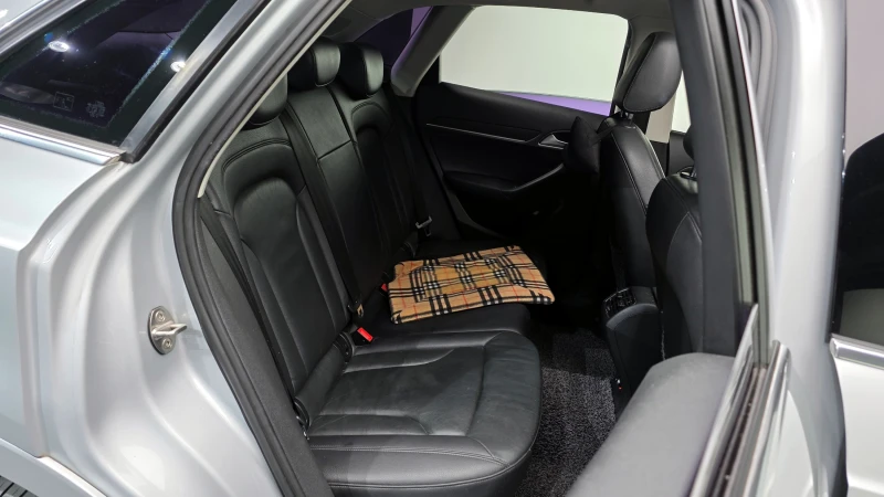 Audi Q3 2.0TDI QUATTRO DYNAMIC autogeorge.com, снимка 11 - Автомобили и джипове - 52287332