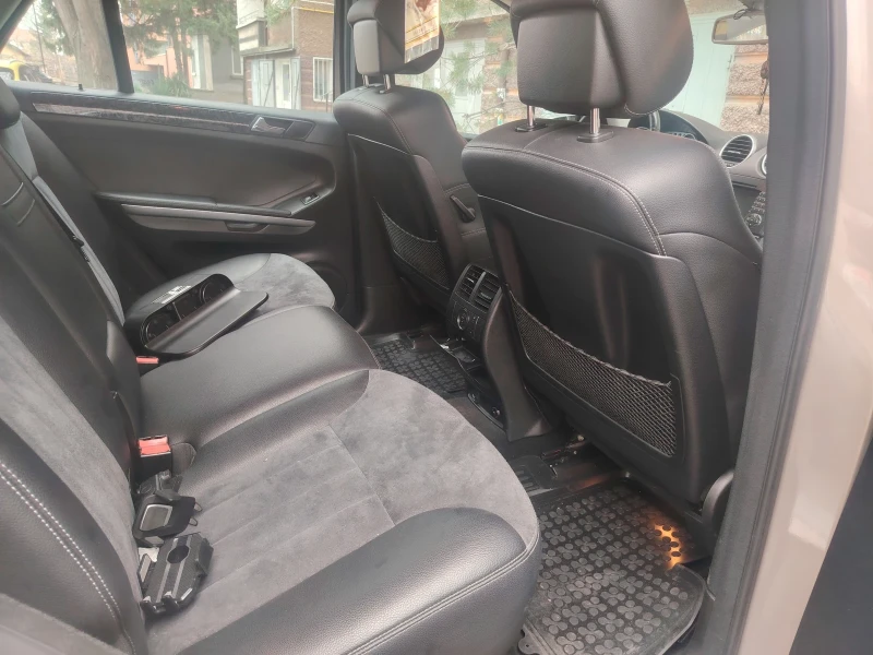 Mercedes-Benz ML 320, снимка 6 - Автомобили и джипове - 52650041