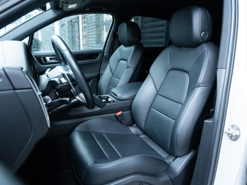 Porsche Cayenne, снимка 8 - Автомобили и джипове - 53089450
