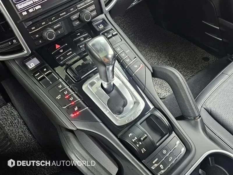 Porsche Cayenne, снимка 9 - Автомобили и джипове - 56724158