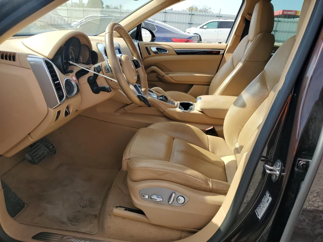 Porsche Cayenne V6* KEYLESS* МАСАЖ* BOSE* ОБУДХВАНЕ - изображение 7