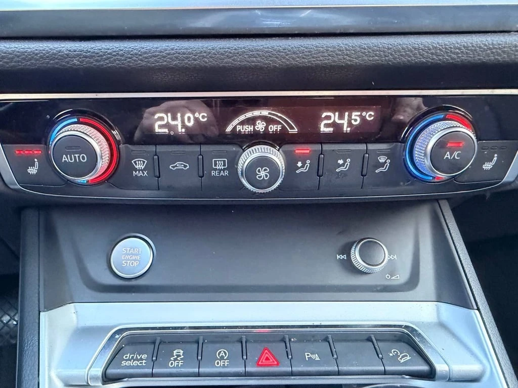 Audi Q3 Komfort  CARFAX - изображение 7