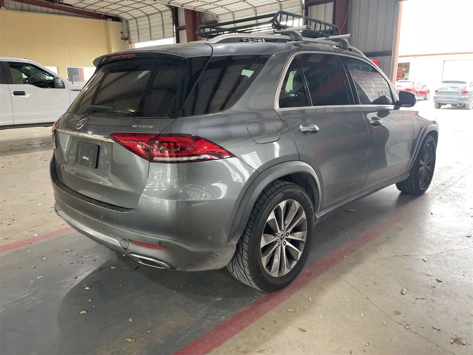 Mercedes-Benz GLE 350 CARFAX* 7 МЕСТА * BURMESTER, снимка 4 - Автомобили и джипове - 53719299