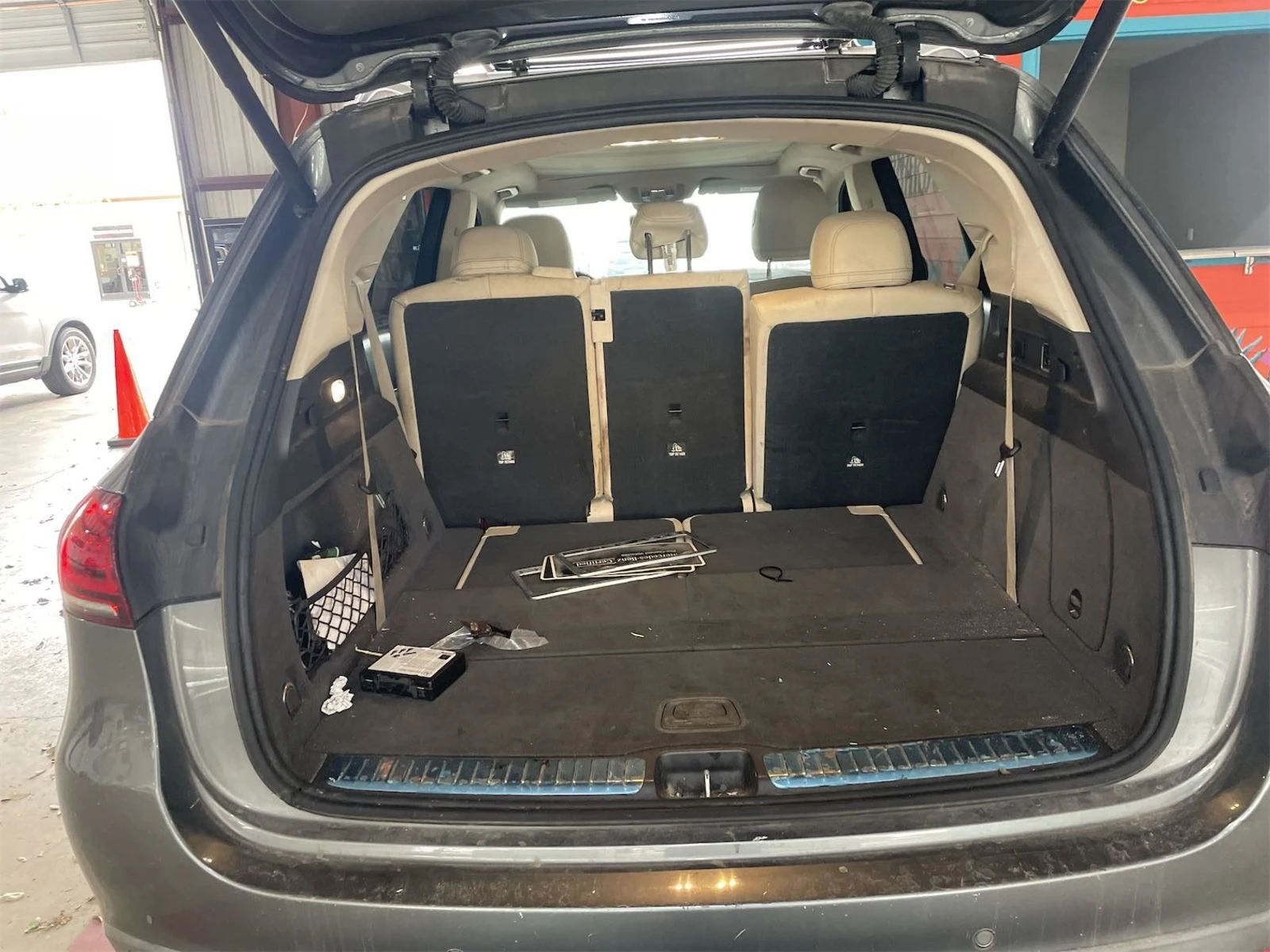 Mercedes-Benz GLE 350 CARFAX* 7 МЕСТА * BURMESTER, снимка 8 - Автомобили и джипове - 53719299