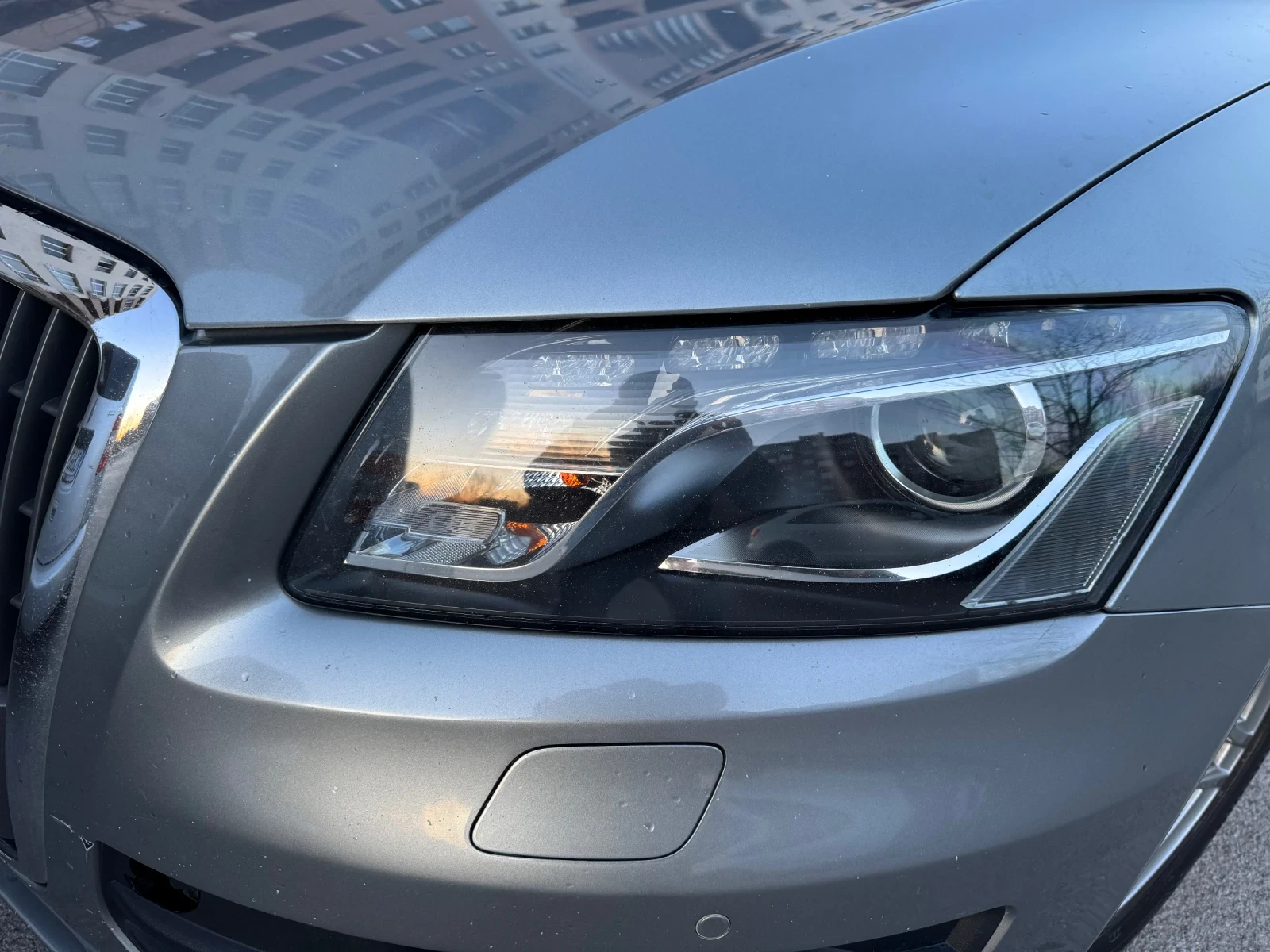 Audi Q5 2.0 TDI QUATTRO/AVTOMAT/NAVI, снимка 12 - Автомобили и джипове - 53829564