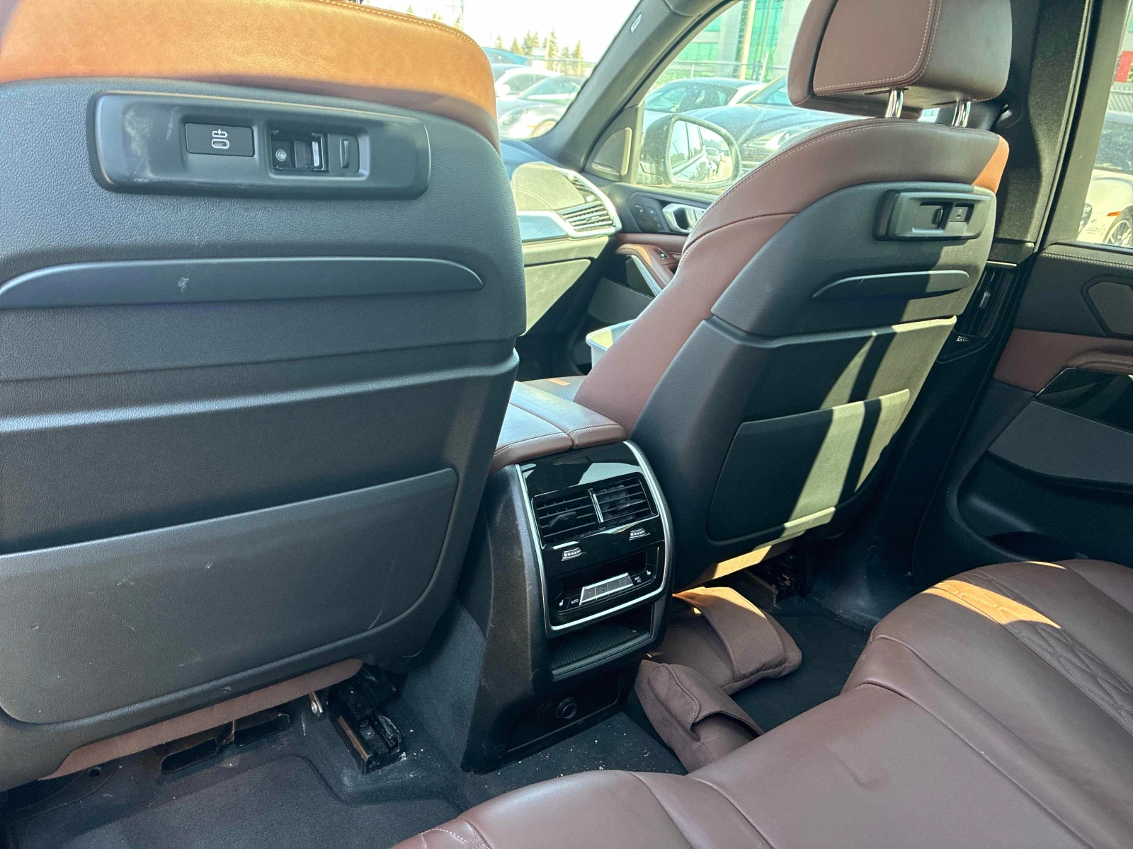 BMW X5 M* SPORT* HARMON* KARDON* ПАНОРАМА* 360КАМЕРА* ХЕД, снимка 13 - Автомобили и джипове - 54145817