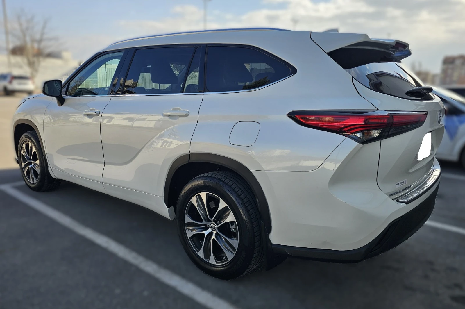 Toyota Highlander 3.5AWD XLE 7+ 1, снимка 8 - Автомобили и джипове - 55212621