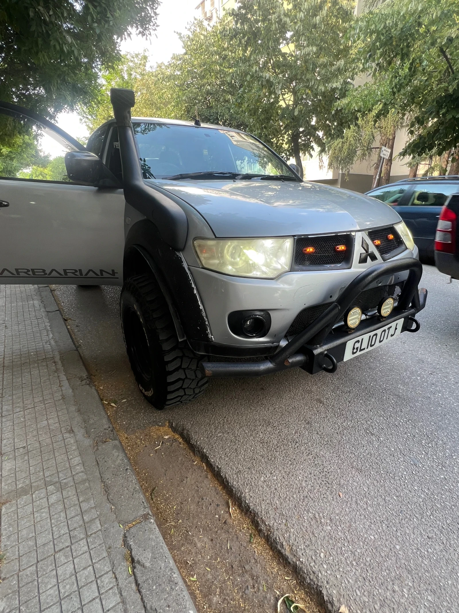 Mitsubishi L200 2.5 178кс автомат