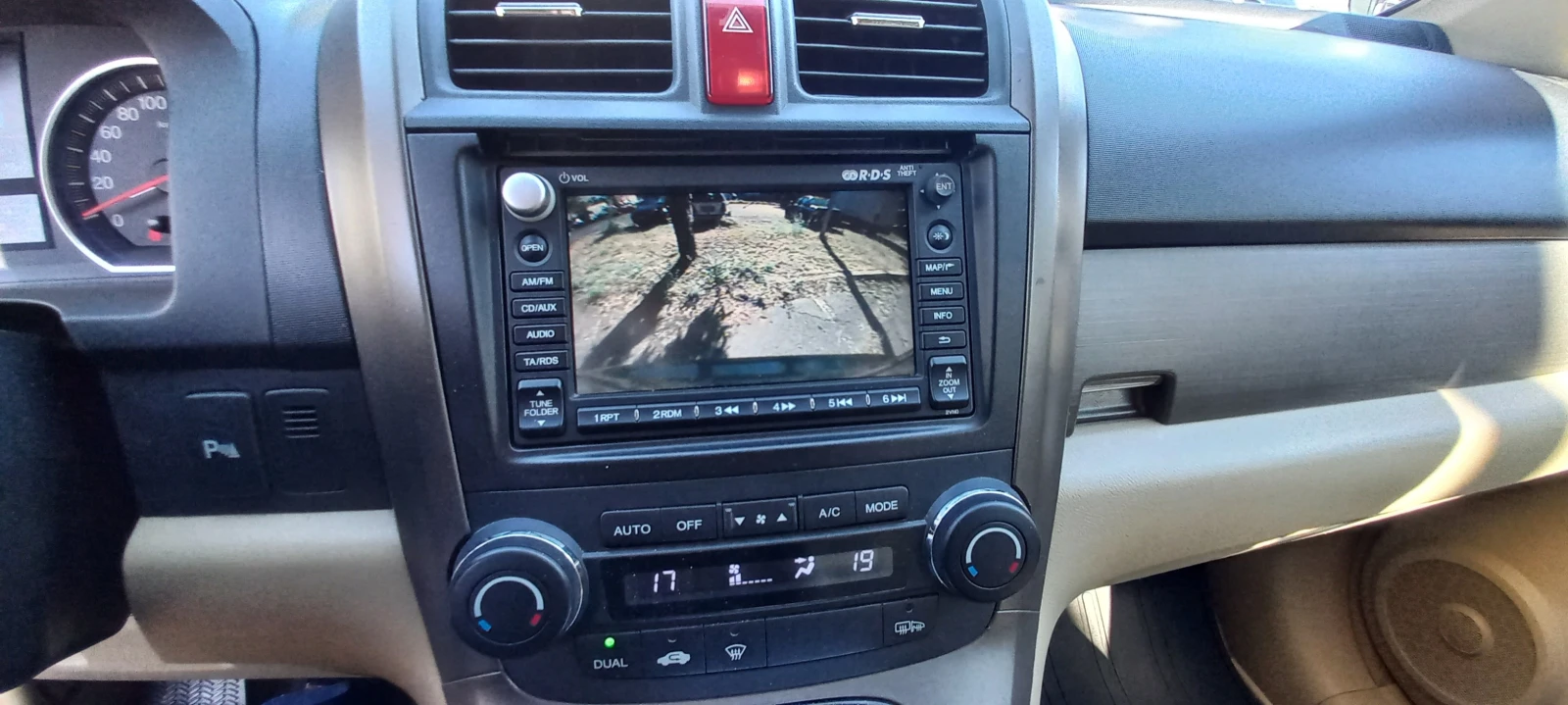 Honda Cr-v 2.2 i-CTDi, снимка 13 - Автомобили и джипове - 56375440