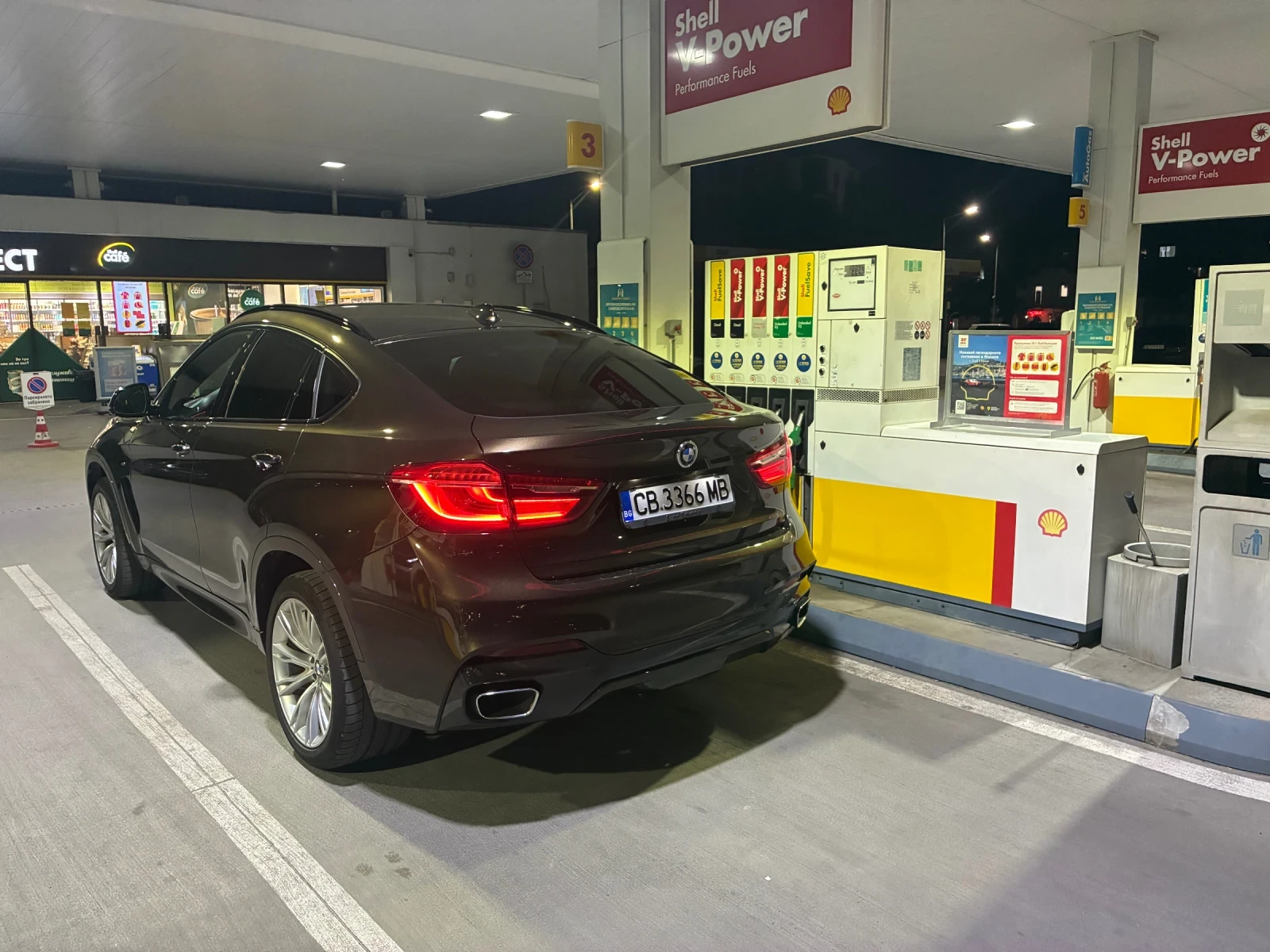 BMW X6 Individual, снимка 3 - Автомобили и джипове - 56638442