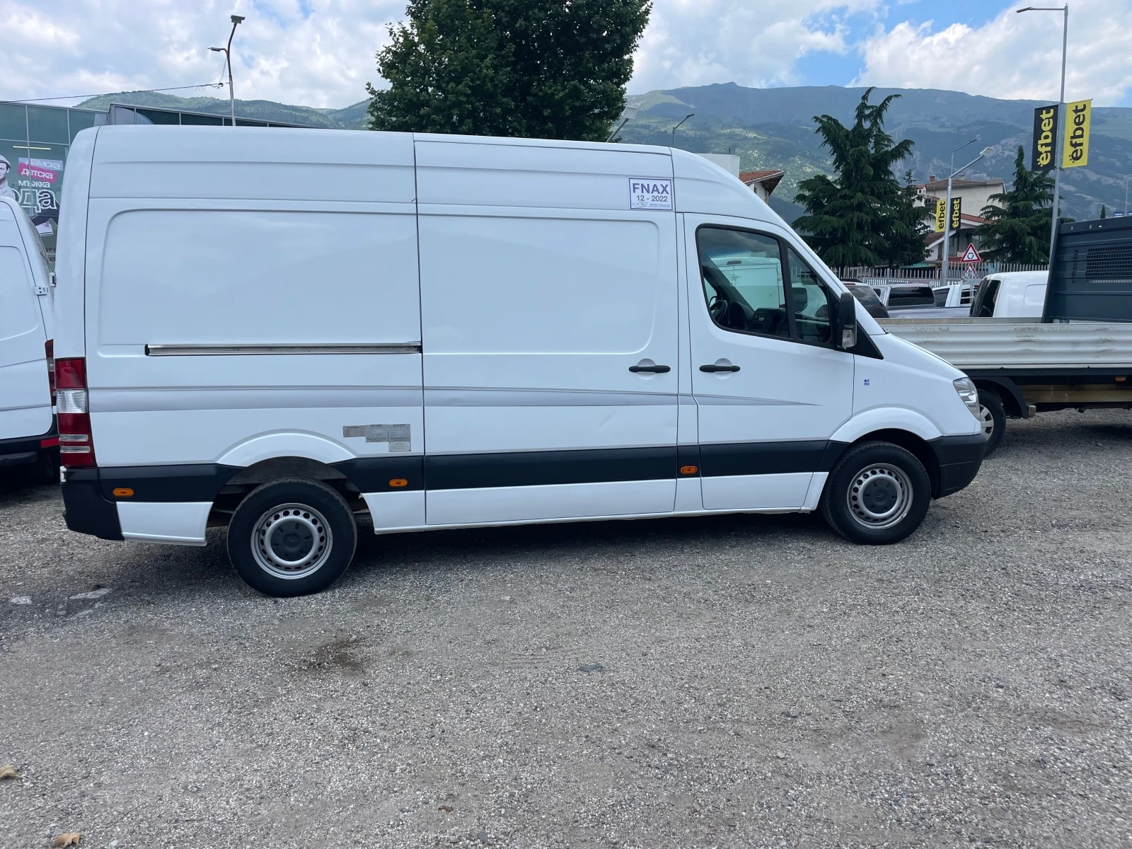 Mercedes-Benz Sprinter 318 КЛИМА , ХЛАДИЛЕН - изображение 4