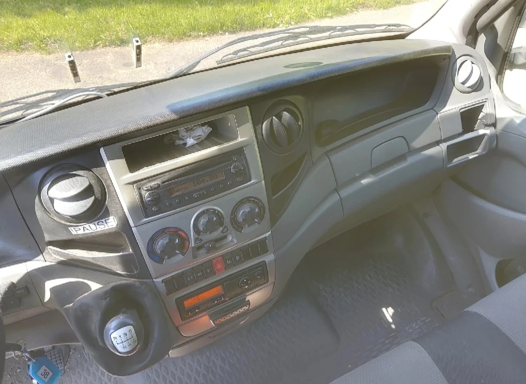 Iveco Daily 70c17 3.5тона Швейцария  - изображение 4