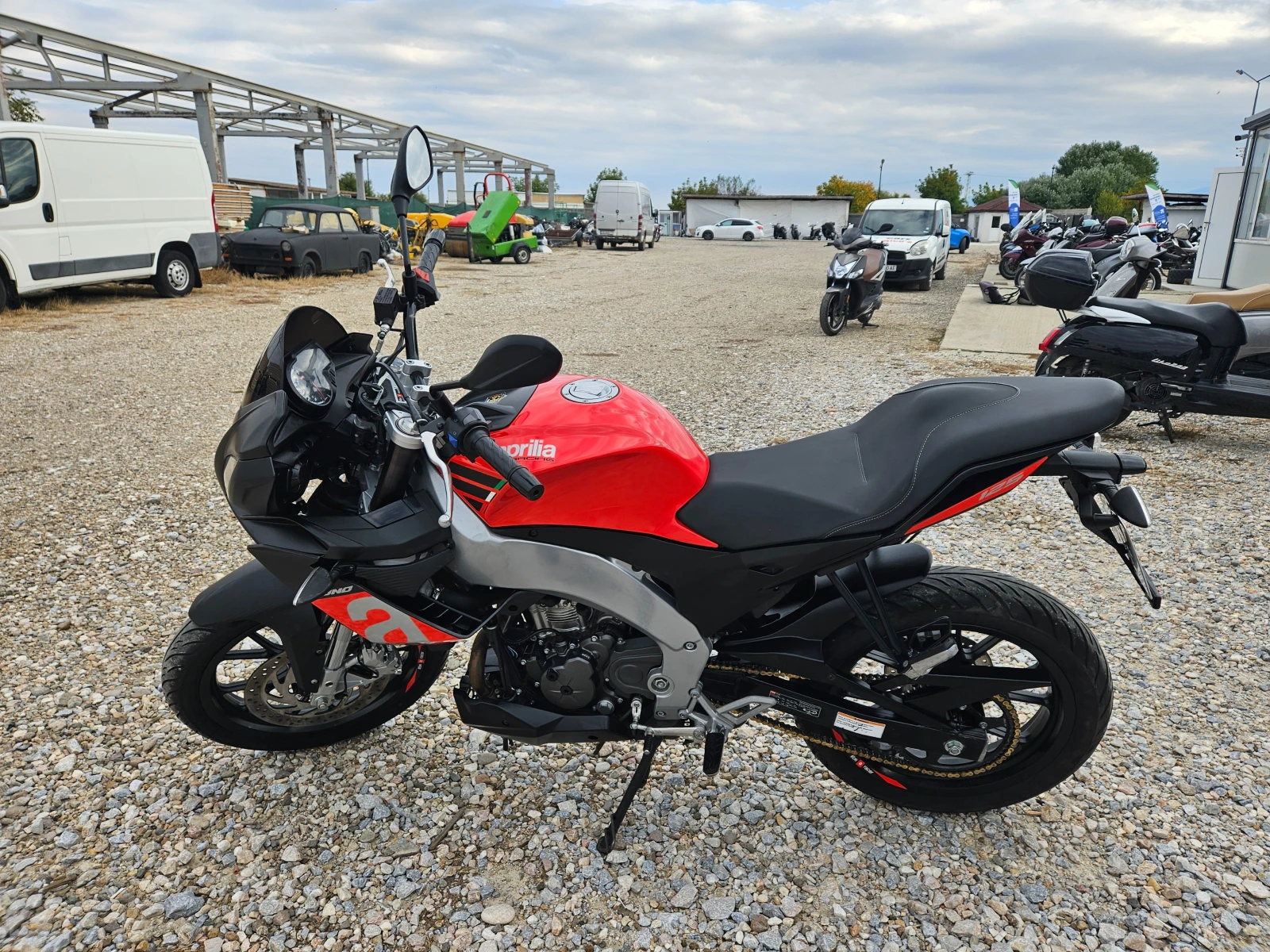 Aprilia Tuono Лизинг Бартер, снимка 5 - Мотоциклети и мототехника - 50317350