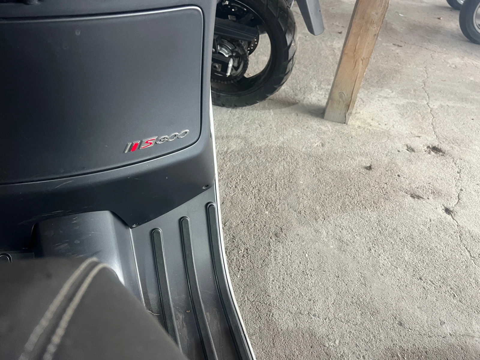 Vespa GTS 300 Gts Lizing, снимка 10 - Мотоциклети и мототехника - 55126038