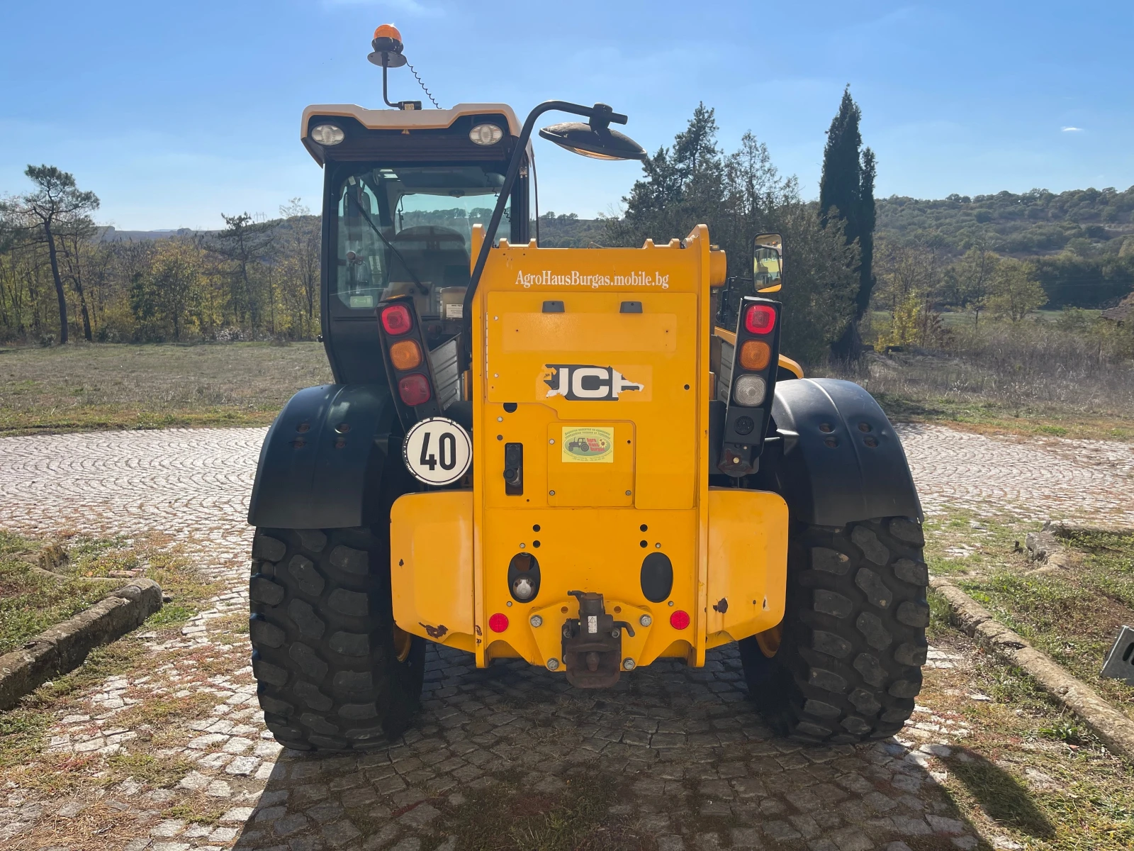 Телескопичен товарач JCB 550-80 AGRI PLUS ОБСЛУЖЕН ЛИЗИНГ - изображение 6