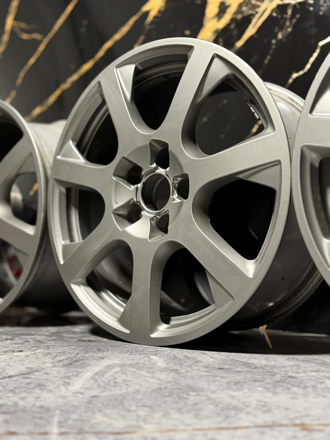 Джанти за Audi, снимка 3 - Гуми и джанти - 54272373