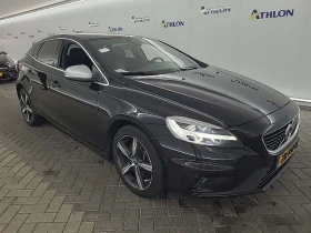 Volvo V40 Т3 R-DESIGN- * PANORAMA* , снимка 1