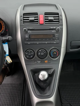 Toyota Auris 1.33i 100к.с * Климатик* - 7500 лв. - 64723278 15