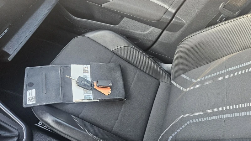 VW Polo 1, 6 TDi, снимка 9 - Автомобили и джипове - 52877269